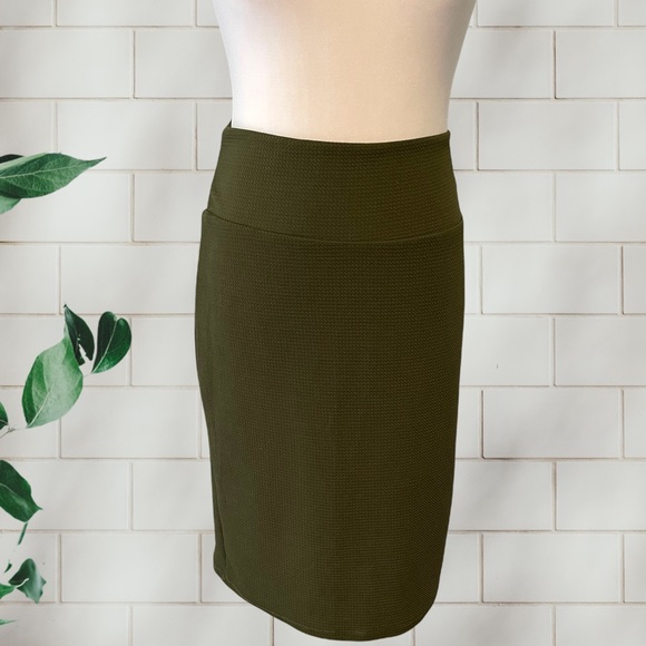 LuLaRoe Olive Green Textured Cassie Pencil Skirt